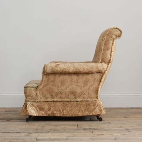 19TH CENTURY HOWARD STYLE COUNTRY HOUSE ARMCHAIR - ADDITIONAL PHOTO 4