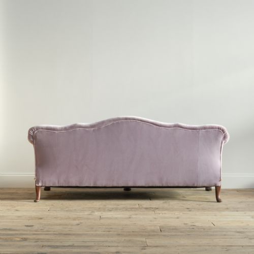 EARLY 20TH CENTURY DEEP SEATED COUNTRY HOUSE SOFA - ADDITIONAL PHOTO 5