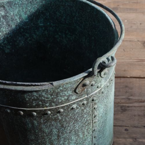 19TH CENTURY RIVETED COPPER BUCKET - ADDITIONAL PHOTO 9