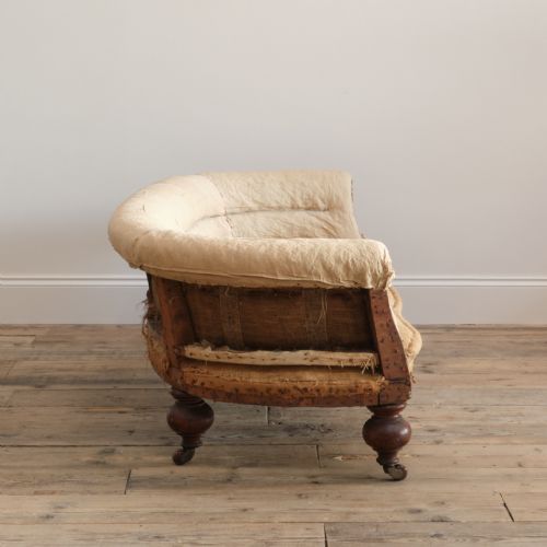 19TH CENTURY COUNTRY HOUSE SOFA - ADDITIONAL PHOTO 1