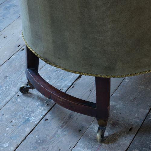 REGENCY TUB BACK LIBRARY ARMCHAIR - ADDITIONAL PHOTO 9