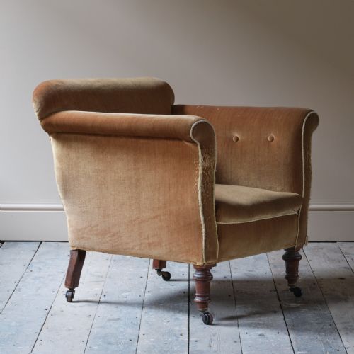 A LATE 19TH CENTURY COUNTRY HOUSE ARMCHAIR - ADDITIONAL PHOTO 2
