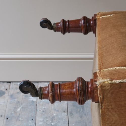 A LATE 19TH CENTURY COUNTRY HOUSE ARMCHAIR - ADDITIONAL PHOTO 6