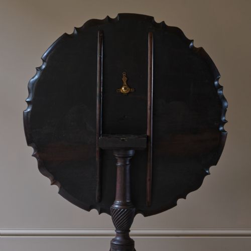 GEORGE III PIE CRUST TILT TOP TRIPOD TABLE - ADDITIONAL PHOTO 8