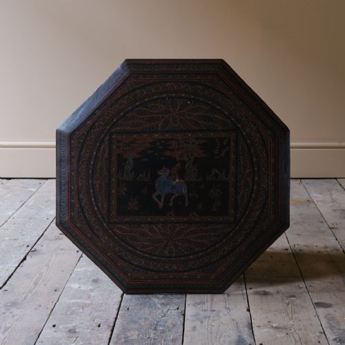 EARLY 20TH CENTURY BLACK LACQUERED SIDE TABLE - ADDITIONAL PHOTO 4