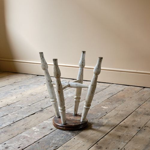 MID 19TH CENTURY DAIRY STOOL IN PAINT - ADDITIONAL PHOTO 4