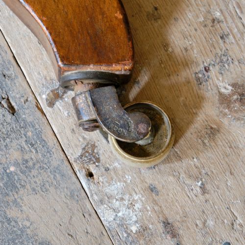 HOWARD AND SONS OPEN ARMCHAIR - ADDITIONAL PHOTO 12