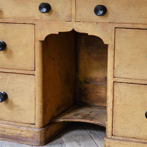 19TH CENTURY PAINTED PINE DOG KENNEL DRESSER - ADDITIONAL PHOTO 10