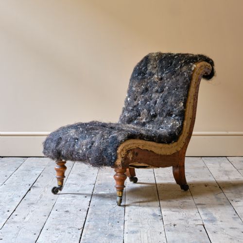 MID 19TH CENTURY HOWARD SONS SLIPPER CHAIR - ADDITIONAL PHOTO 2