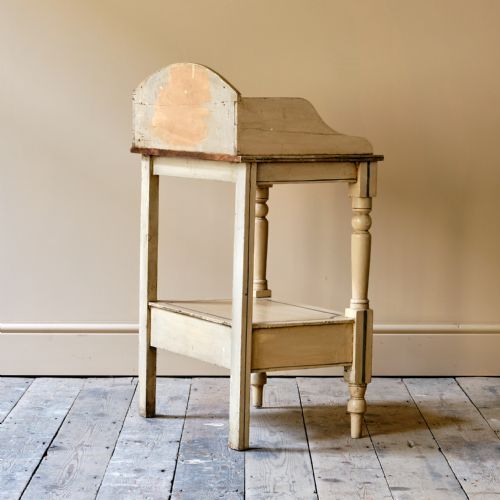 19TH CENTURY PINE WASHSTAND IN LATER PAINT - ADDITIONAL PHOTO 4