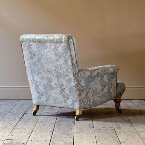 19TH CENTURY COUNTRY HOUSE ARMCHAIR - ADDITIONAL PHOTO 3