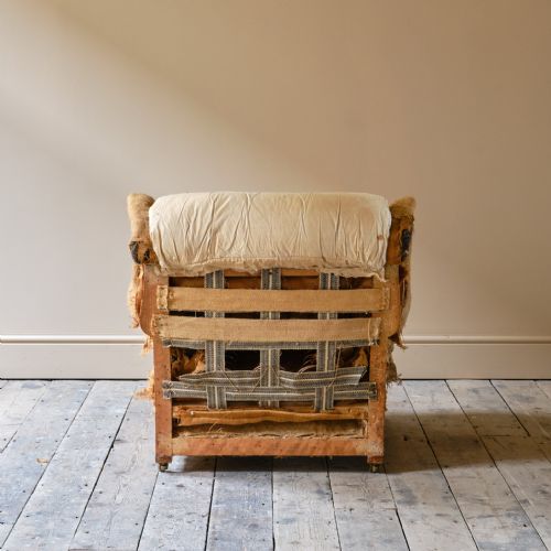 HARRODS COUNTRY HOUSE ARMCHAIR AND FOOTSTOOL - ADDITIONAL PHOTO 6