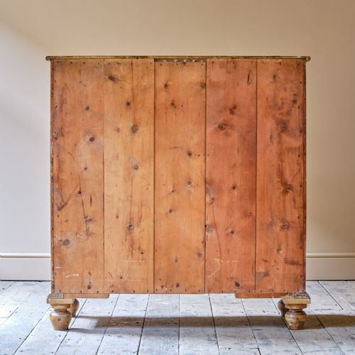 LARGE 19TH CENTURY PINE DRAWERS IN ORIGINAL PAINT - ADDITIONAL PHOTO 3