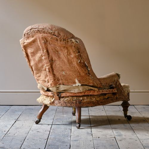 19TH CENTURY DEEP SEATED COUNTRY HOUSE ARMCHAIR - ADDITIONAL PHOTO 3