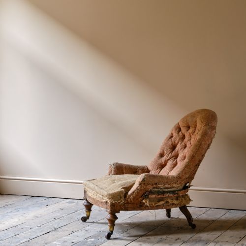 19TH CENTURY DEEP SEATED COUNTRY HOUSE ARMCHAIR - ADDITIONAL PHOTO 11