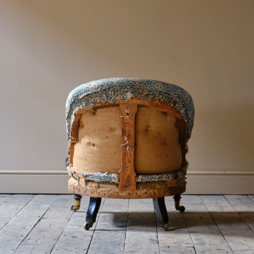 19TH CENTURY ARMCHAIR BY HOWARD AND SONS - ADDITIONAL PHOTO 4