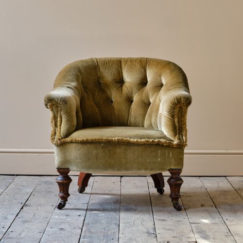19TH CENTURY TUB BACK ARMCHAIR - ADDITIONAL PHOTO 1