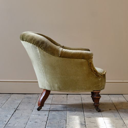 19TH CENTURY TUB BACK ARMCHAIR - ADDITIONAL PHOTO 2