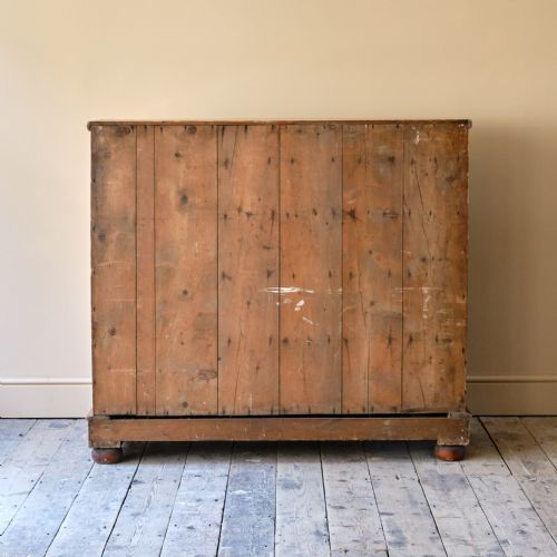 LARGE SCOTTISH PINE CHEST OF DRAWERS IN ORIGINAL PAINT - ADDITIONAL PHOTO 3