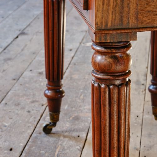 EARLY 19TH CENTURY MAHOGANY CONSOLE TABLE - ADDITIONAL PHOTO 1