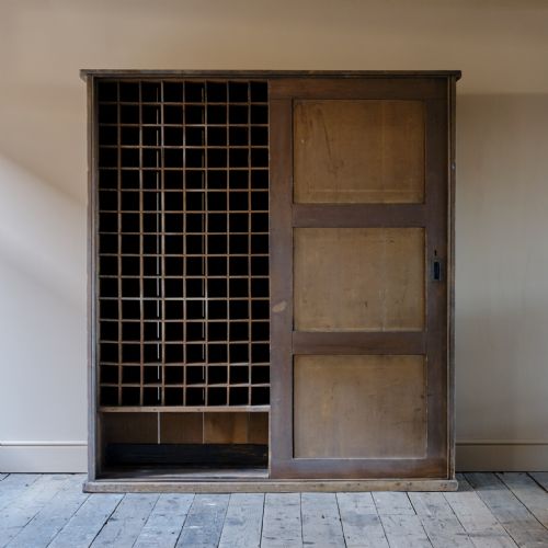 19TH CENTURY COUNTRY HOUSE WINE CUPBOARD IN ORIGINAL PAINT - ADDITIONAL PHOTO 2