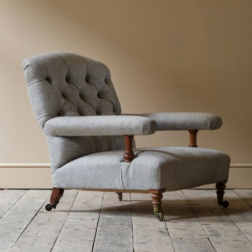 19TH CENTURY HOWARD SONS OPEN ARMCHAIR - ADDITIONAL PHOTO 1