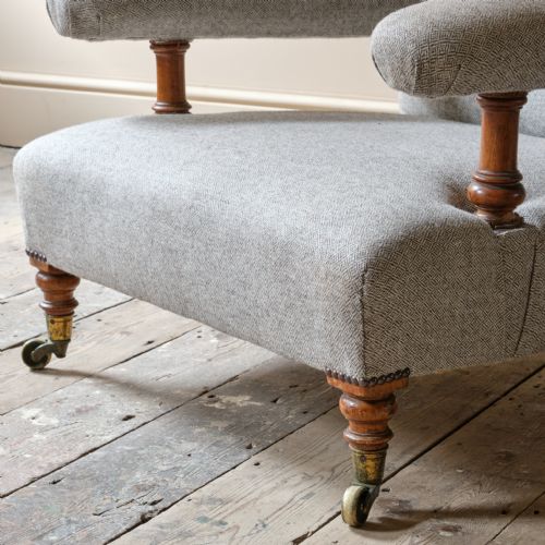 19TH CENTURY HOWARD SONS OPEN ARMCHAIR - ADDITIONAL PHOTO 10