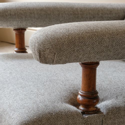 19TH CENTURY HOWARD SONS OPEN ARMCHAIR - ADDITIONAL PHOTO 11