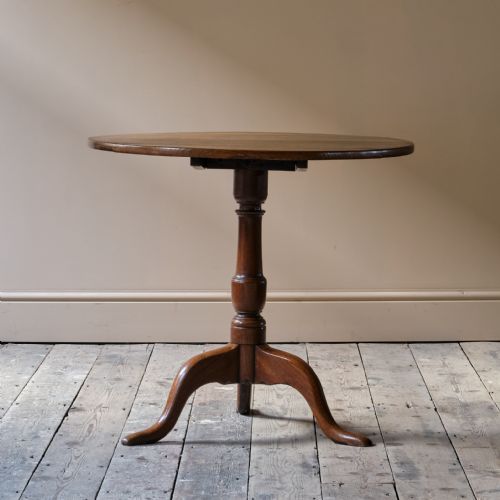 EARLY 19TH CENTURY OAK TRIPOD TILT TOP TABLE - ADDITIONAL PHOTO 2