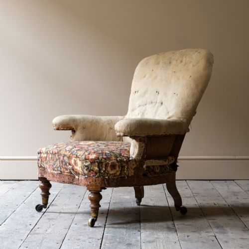 MID 19TH CENTURY HOWARD AND SONS ARMCHAIR - ADDITIONAL PHOTO 2