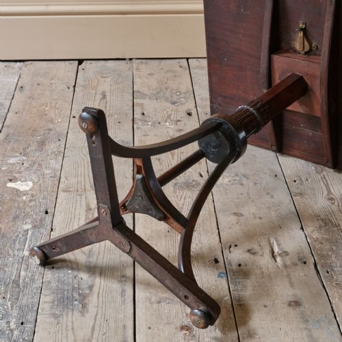 EARLY 19TH CENTURY TILT TOP TABLE - ADDITIONAL PHOTO 6