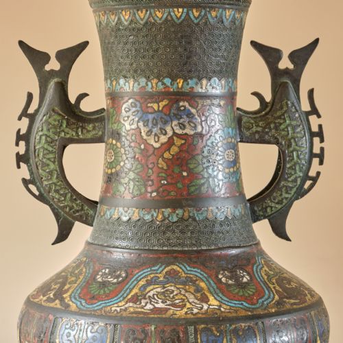 ANTIQUE EASTERN CHAMPLEVE ENAMEL AND BRONZE VASE - ADDITIONAL PHOTO 6