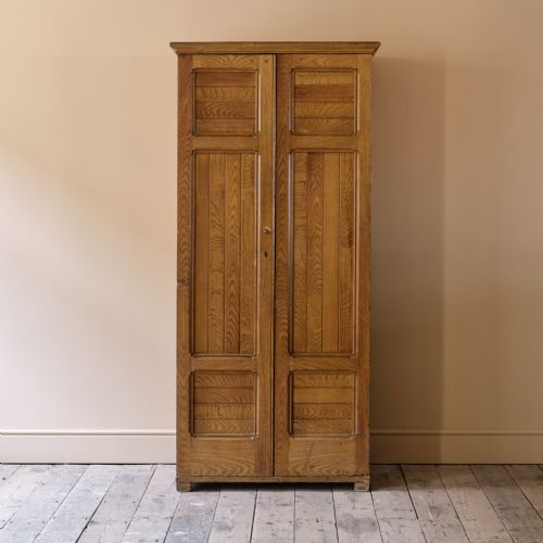 19TH CENTURY HOUSE KEEPERS CUPBOARD IN ORIGINAL PAINT - ADDITIONAL PHOTO 2