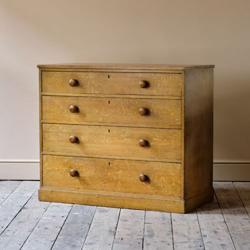 MID 19TH CENTURY PINE CHEST OF DRAWERS IN ORIGINAL PAINT - ADDITIONAL PHOTO 1