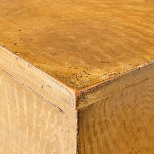 MID 19TH CENTURY PINE CHEST OF DRAWERS IN ORIGINAL PAINT - ADDITIONAL PHOTO 11