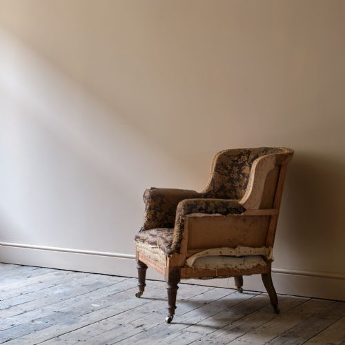 19TH CENTURY BARREL BACK ARMCHAIR - ADDITIONAL PHOTO 9