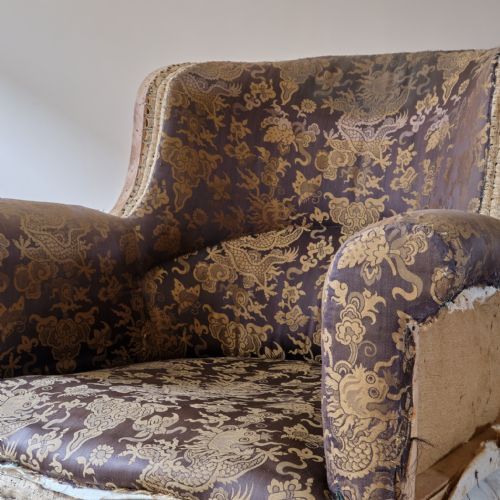 19TH CENTURY BARREL BACK ARMCHAIR - ADDITIONAL PHOTO 11