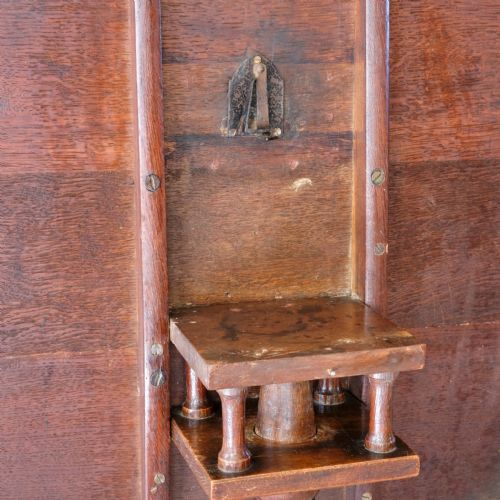 18TH CENTURY OAK TILT TOP PEDESTAL TABLE - ADDITIONAL PHOTO 3