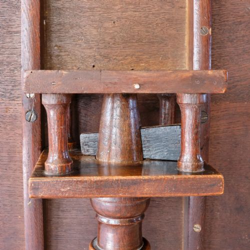 18TH CENTURY OAK TILT TOP PEDESTAL TABLE - ADDITIONAL PHOTO 6