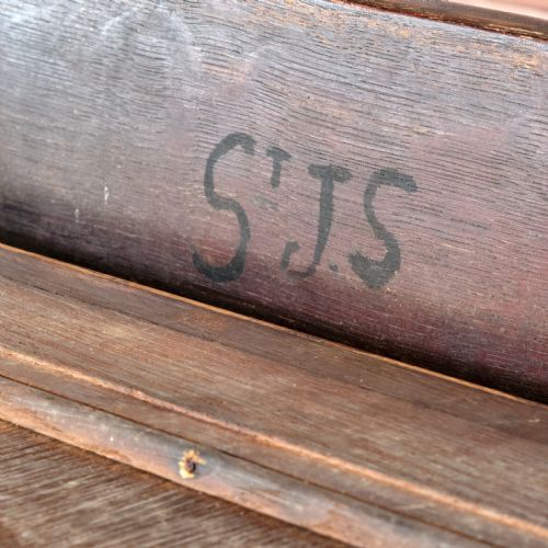 LARGE GEORGE III OAK CLERKS DESK - ADDITIONAL PHOTO 6
