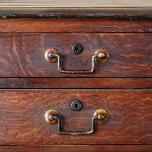 LARGE GEORGE III OAK CLERKS DESK - ADDITIONAL PHOTO 8