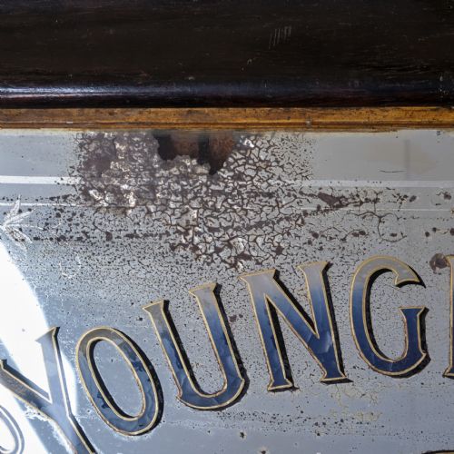 19TH CENTURY YOUNGER AND SONS PUB ADVERTISING MIRROR - ADDITIONAL PHOTO 3
