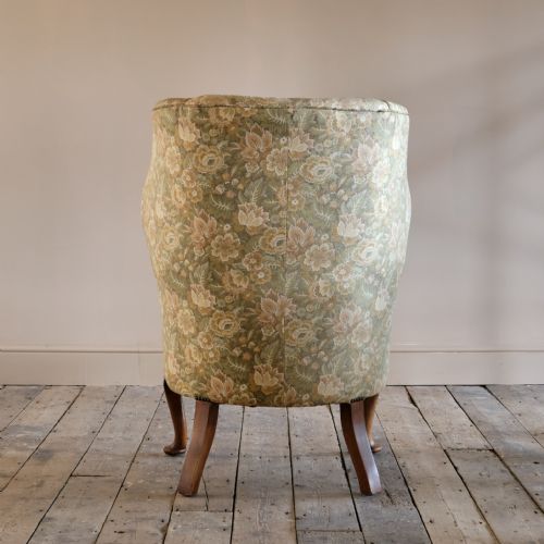 EARLY 20TH CENTURY BARREL BACK ARMCHAIR - ADDITIONAL PHOTO 6
