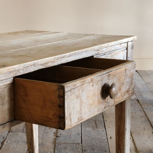 GEORGIAN PINE SCULLERY TABLE - ADDITIONAL PHOTO 10