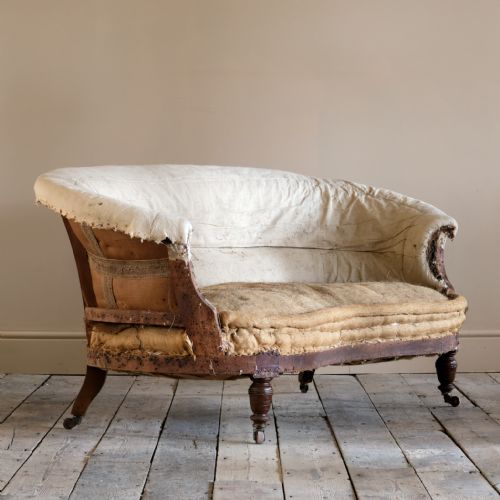 19TH CENTURY HAMPTON SONS SOFA - ADDITIONAL PHOTO 2