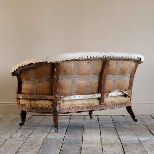 19TH CENTURY HAMPTON SONS SOFA - ADDITIONAL PHOTO 6