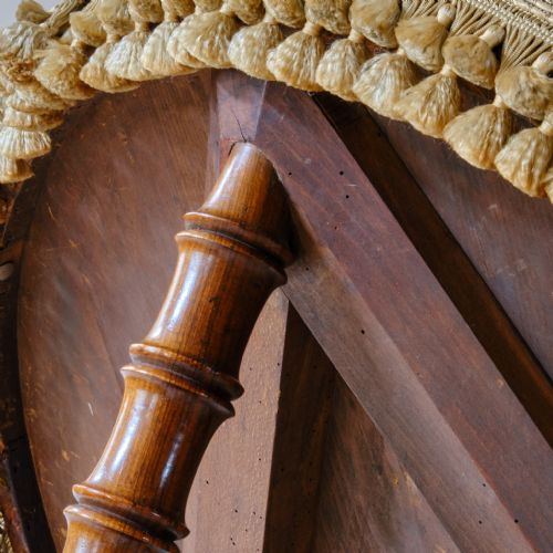 19TH CENTURY SIMULATED BAMBOO GYPSY SIDE TABLE IN ANTIQUE VELVET - ADDITIONAL PHOTO 3