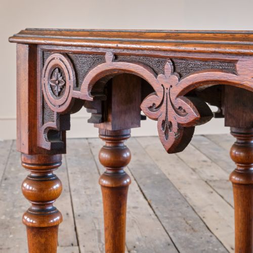 19TH CENTURY GOTHIC OAK SIDE TABLE - ADDITIONAL PHOTO 9