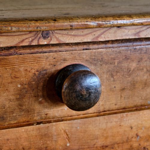 19TH CENTURY PINE DAIRY TABLE - ADDITIONAL PHOTO 16