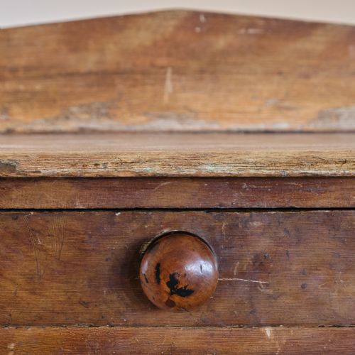 19TH CENTURY PINE CONSOLE TABLE IN ORIGINAL PAINT - ADDITIONAL PHOTO 4